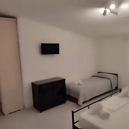 Сasa de vacaciones Family & Friends - 2 - Second Floor - Shared Bathroom